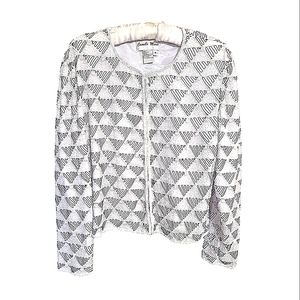 ❤️‍🔥SUPER RARE❤️‍🔥Vintage 100% Silk White Black Beaded Jacket